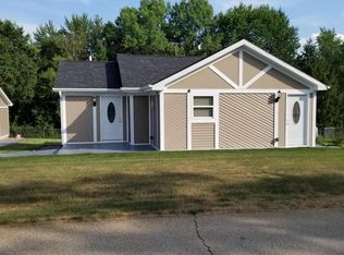 9945 270th Ct, Trevor, WI 53179