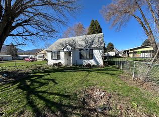 421 Cottonwood St, Mount Vernon, OR 97865