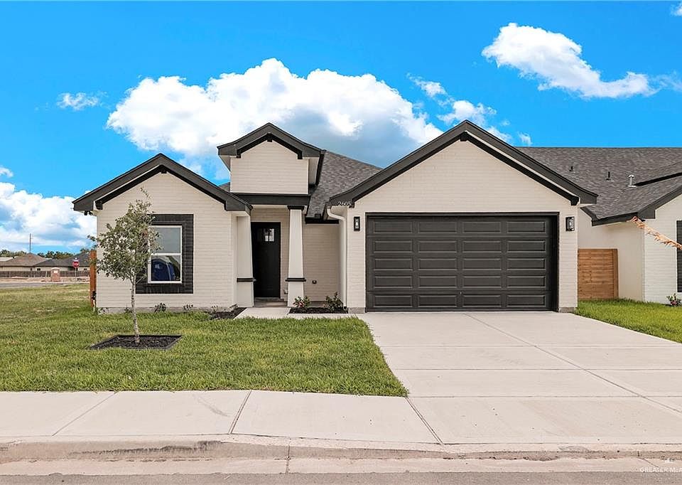 1st image of 2605 Pecos St