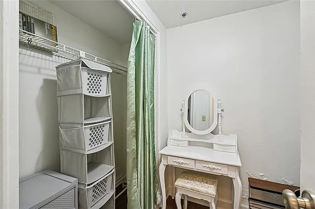 1205 Saint Charles Ave #1004 — Photo 11