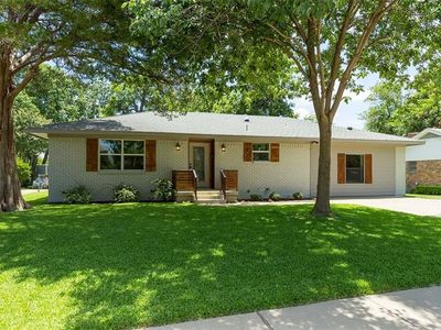 3206 Ranch Dr, Garland, TX, 75041