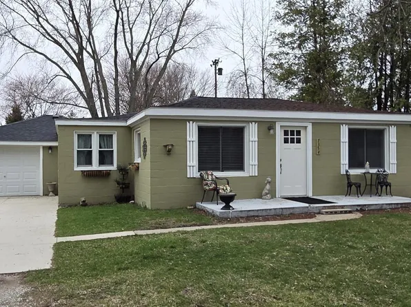 7354 Byron Rd, Lexington, MI 48450