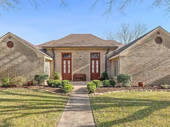 209 Woodward Dr, Lafayette, LA 70508