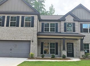 2332 Red Hibiscus Ct, Atlanta, GA 30331