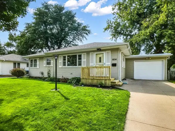 1654 N 25th St, Fort Dodge, IA 50501