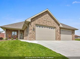 1790 Condor Ln, Green Bay, WI 54313