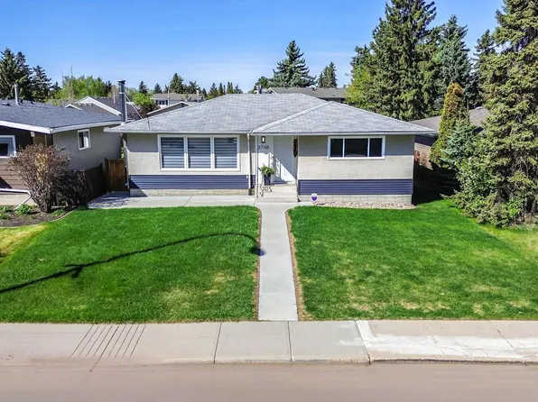 3748 117th St NW, Edmonton, AB T6J 1S7