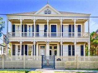 3912 Carondelet St APT B, New Orleans, LA 70115