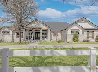 264 Van Bibber Rd, Salado, TX 76571