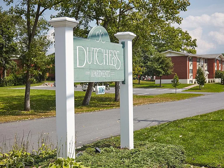 Dutchess Apartments — Photo 4
