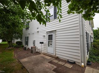 7325 Foxmill Rd, Mentor, OH 44060