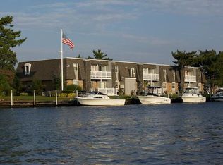 33 Midship Ln #651914D89, Patchogue, NY 11772