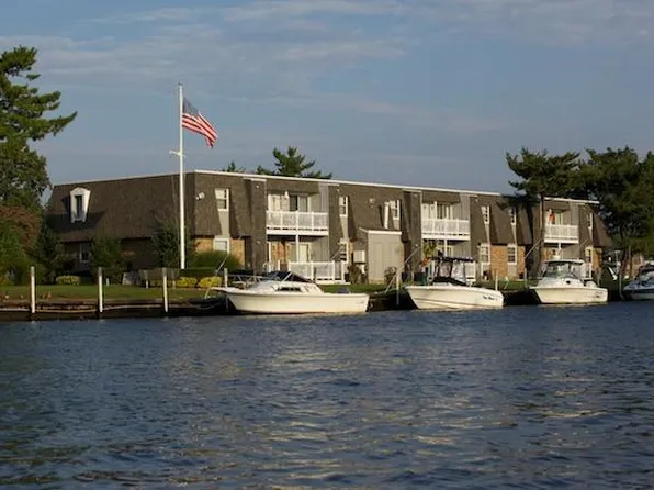 Fairfield On The Bay