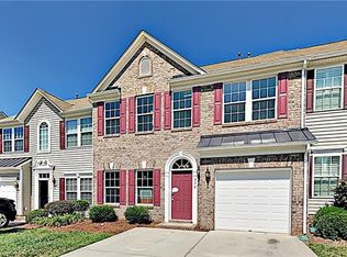 372 Battery Cir, Lake Wylie, SC 29710