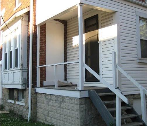 3rd image of 163 Chittenden Ave