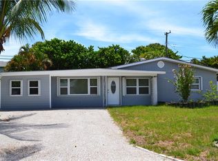 3489 NE Linda Dr, Jensen Beach, FL 34957