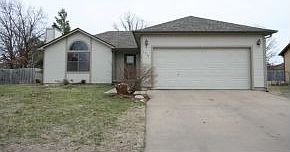 1st image of 1117 Woodland Dr