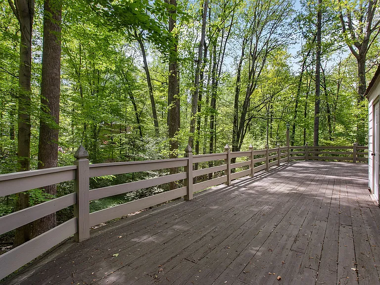 9900 Kingsbridge Rd — Photo 27
