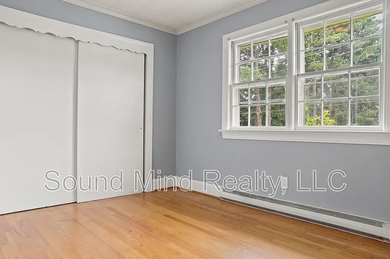 2 bed, 1.0 bath, 800 sqft, $1,000 — Photo 4