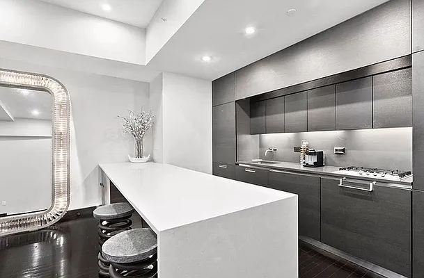 Rented by Onyx Group of New York | media 3