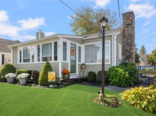 61 Everett Ave, Bristol, RI 02809