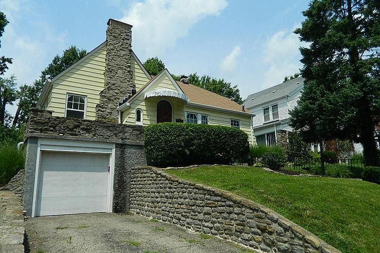 1st image of 5755 Marmion Ln