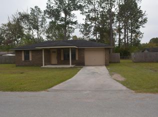 714 Short Putt Dr, Macclenny, FL 32063