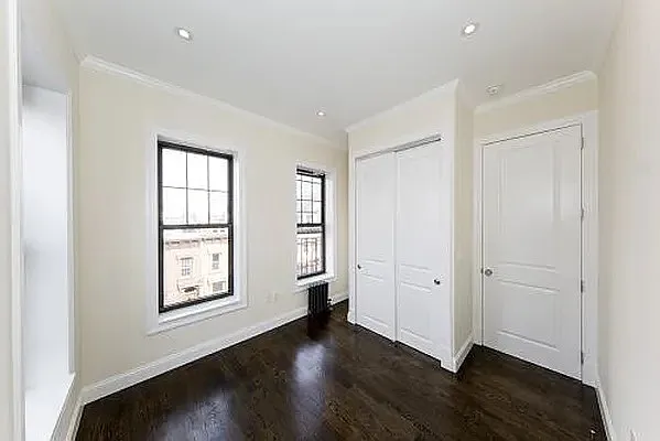 Rented by Avenues Real Estate | media 19
