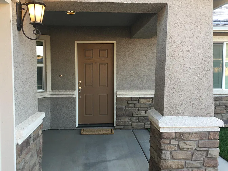 476 Descanso Bay Ct — Photo 2