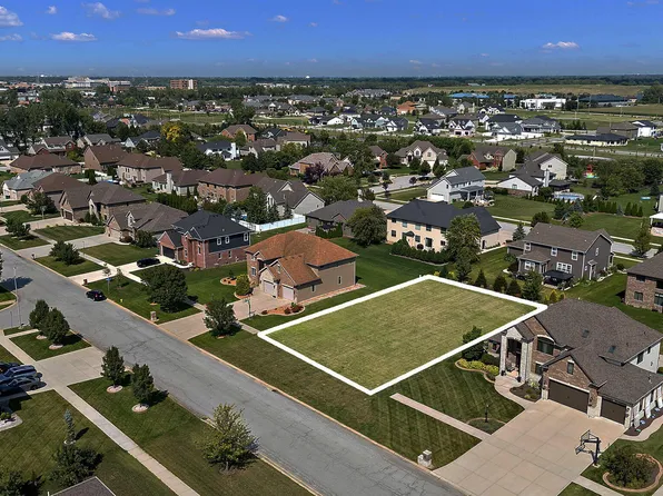 10317 Margo Ln, Munster, IN 46321