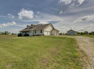 10664 N State Highway V, Walnut Grove, MO 65770