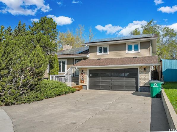 367 Costigan CRESCENT, Saskatoon, SK S7J 3P2
