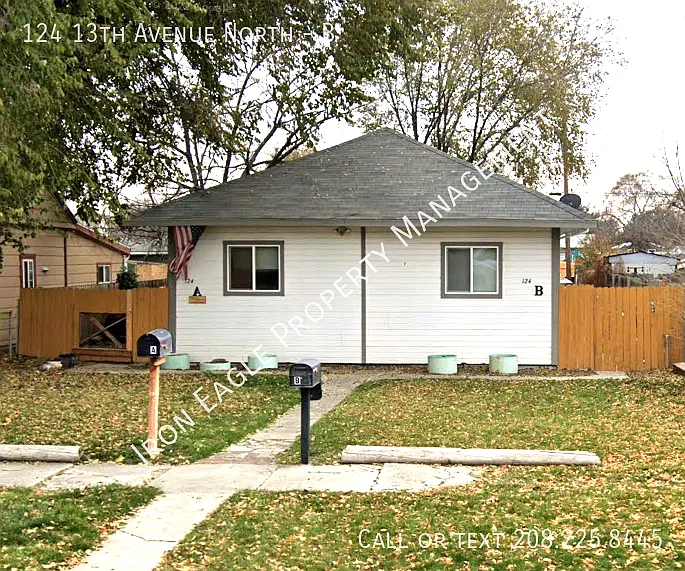 2 bed, 1.0 bath, 670 sqft, $1,245 — Photo 1
