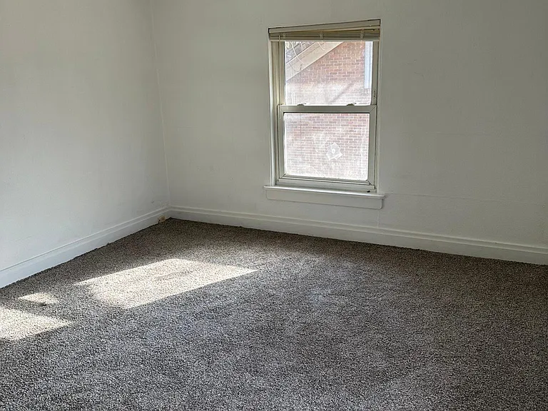 224 Maple St #2 — Photo 11