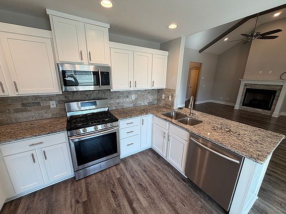 5th image of 6025 W Quinn St