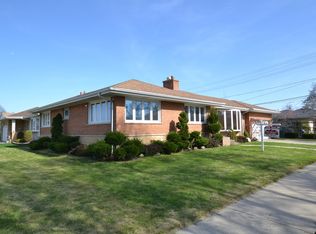 8475 W Agatite Ave, Chicago, IL