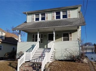 608 Roosevelt Ave, Peekskill, NY 10566