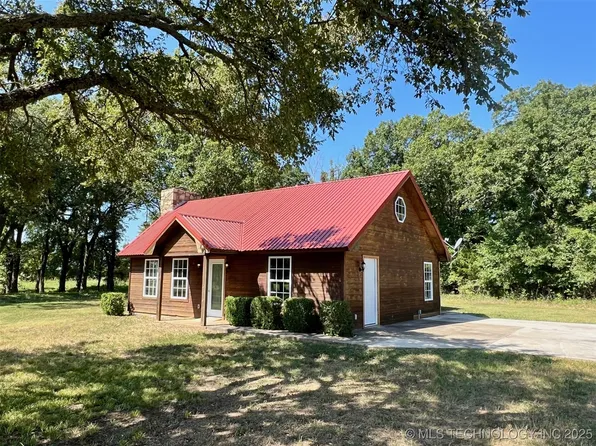 1303 E Cheadle Rd, Tishomingo, OK 73460