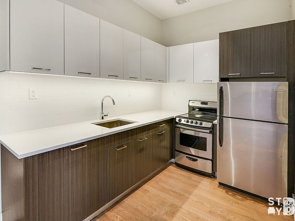 2nd image of 173 Court St #B2