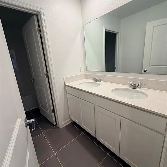 926 Jackson Ave — Photo 24