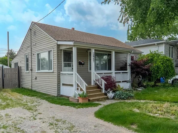 2647 George Ave, Windsor, ON N8W 4M8