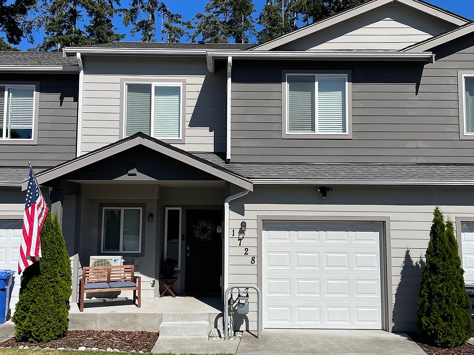 1st image of 1728 SW Cooper Way