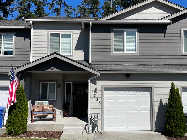 1728 SW Cooper Way, Oak Harbor, WA 98277