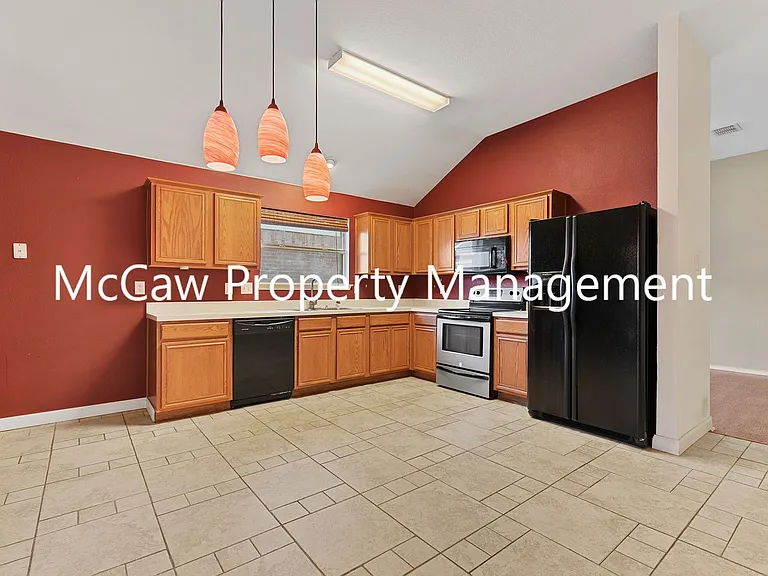 5416 Timber Ridge Dr — Photo 6