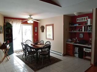 68 Huntington St #1, Saint Albans Bay, VT 05478