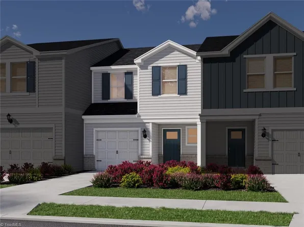 1045 Winding Spring Dr, Mebane, NC 27302