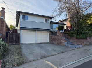 18345 Carlwyn Dr, Castro Valley, CA 94546