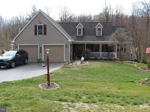 966 Pennsy Rd, Pequea, PA 17565