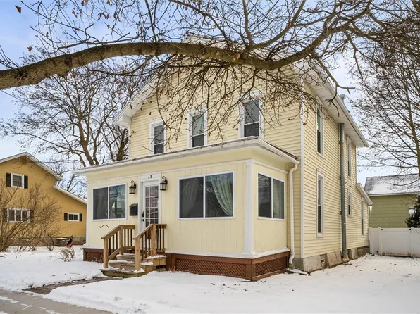 15 Stephens St, Clifton Springs, NY 14432