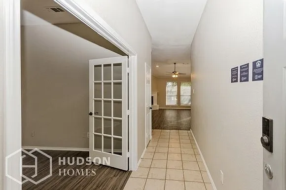 628 Saint Eric Dr — Photo 3
